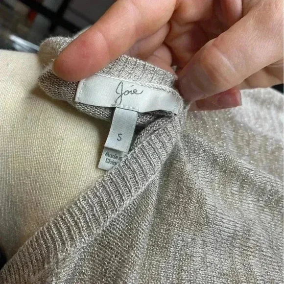 Joie Calee V-Neck Knit Sweater in Beige/Gold Size S - Picture 9 of 13